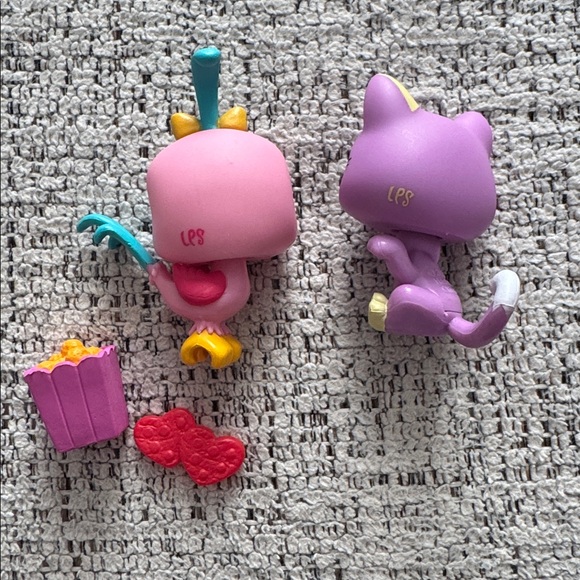 Littlest Pet Shop - Picture 2 of 2
